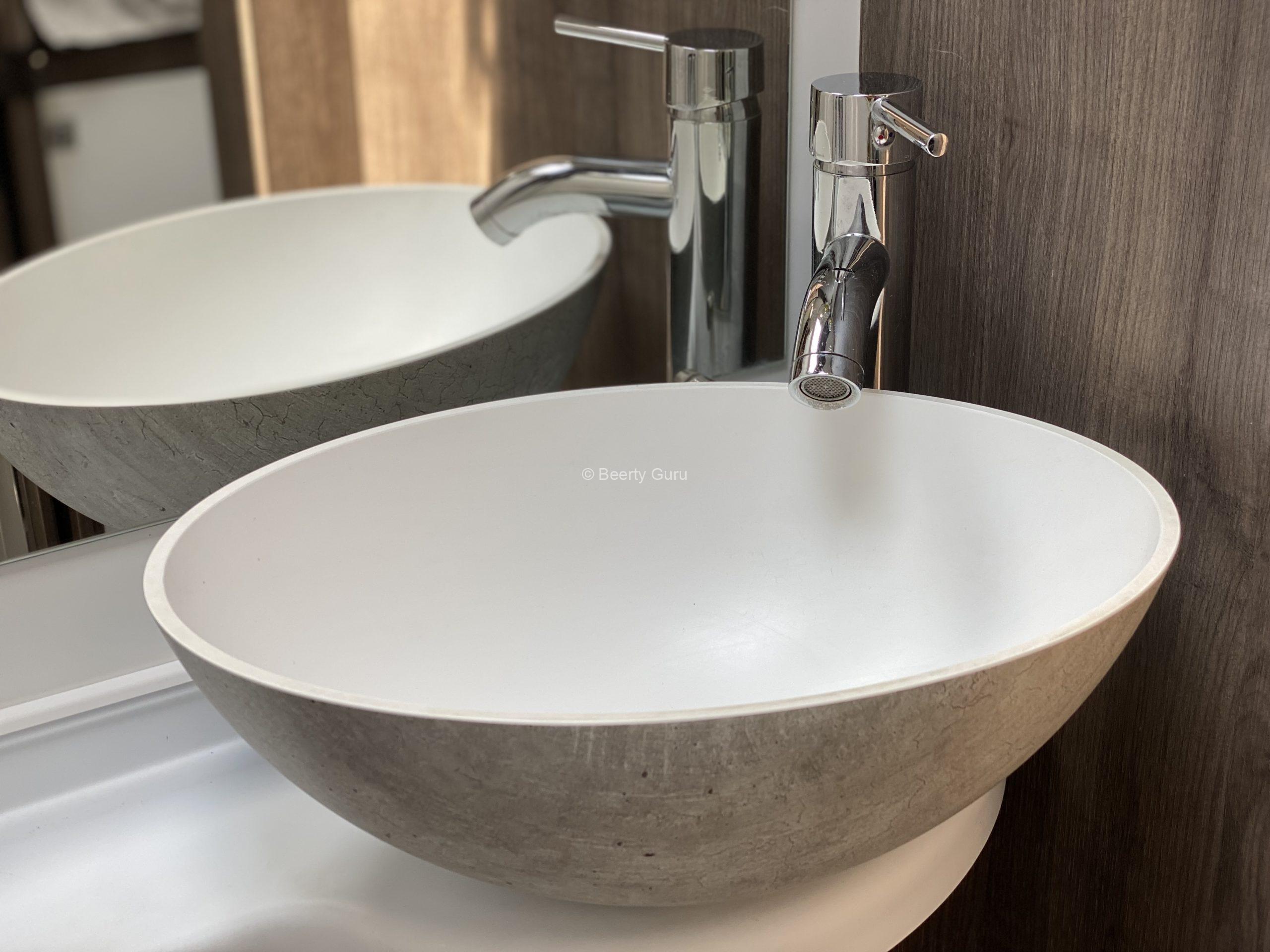 Voda, Odpad, WC a Sprcha v karavane