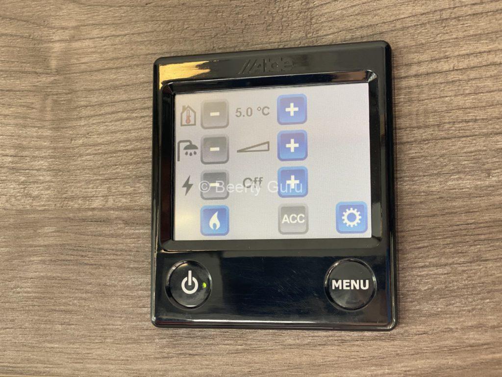 Hur man använder varmvattenberedaren och värmen i husvagnen